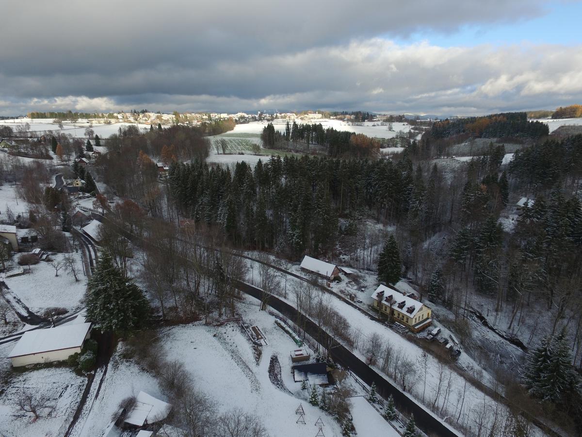 Penzion U Lípy Vysoké nad Jizerou Exterior foto